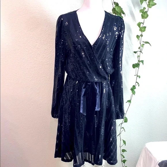 Nanette Lepore Blue Sequin Wrap Dress with Bishop Sleeves, New Size‎ 14 - Picture 2 of 13